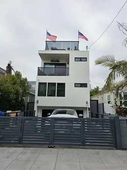 Luxury custom home construction
